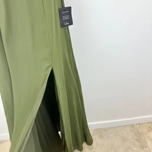 Lulus Marveled Beauty Olive Green Sleeveless Tie-Front Maxi Dress Medium NWT thumbnail 8
