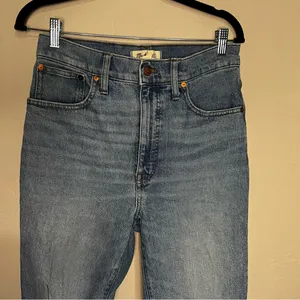 Madewell The Perfect Vintage Straight Distressed High‎ Rise Denim Jeans thumbnail 4