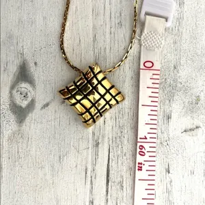 Jones New York gold tone small square pendant necklace thumbnail 8
