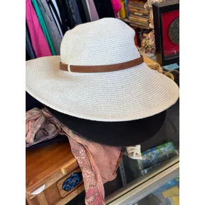 Nine West White Woven Straw Wide Brim Sun Hat with Brown Faux Leather Band Studs thumbnail 4
