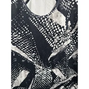 Lululemon Womens Racerback Tank Top Black White‎ Sleeveless Stretch Yoga thumbnail 3