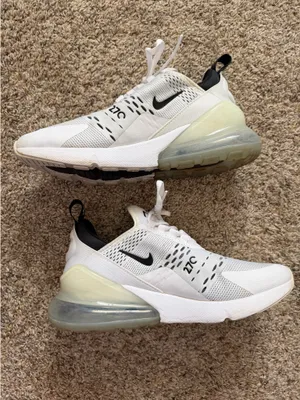 Women’s Nike Air Max 270 thumbnail 2