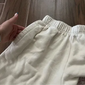 YoungLA Sweatpants Womens Small Young Dreamers Club Butterfly Joggers Graphic thumbnail 5
