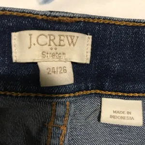 J crew women Skinny Leg Jeans Low Waist size 24/26 True Color Is Pic 10. thumbnail 7