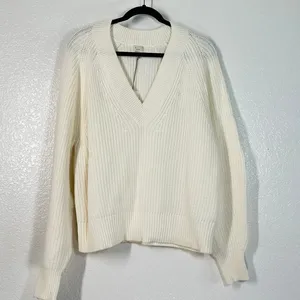 NWT L Cream V-neck sweater A New Day chunky ribbed knit pullover oversized thumbnail 2