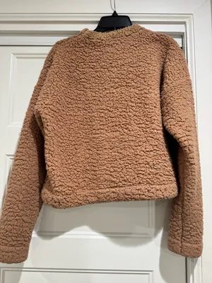 Albion Fit Sherpa Crop in Toffee thumbnail 8
