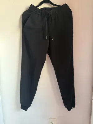 Pants Lululemon Women’s Black 4 Jogger thumbnail 3