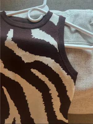 Sleeveless Zebra Print Knit Dress - Brown&Cream thumbnail 2