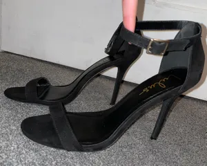 Lulus Black Skinny High Heels thumbnail 3