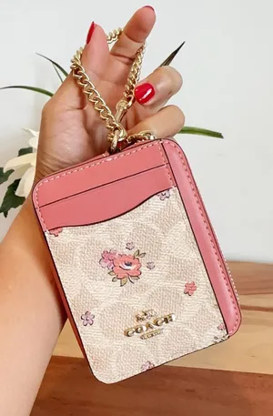 NWT‎ Coach Zip Card Case In Signature Canvas With Floral Print thumbnail 1
