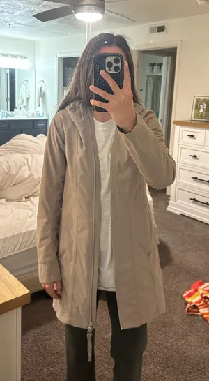 Lululemon Jacket thumbnail 1