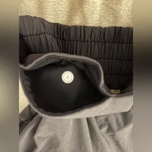 Lulu Lemon Joggers thumbnail 2