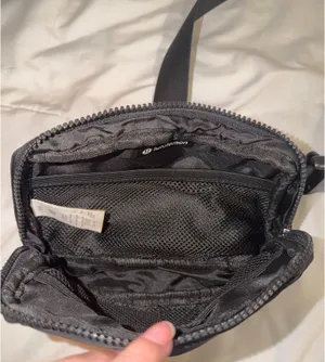 Lululemon Belt Bag thumbnail 4