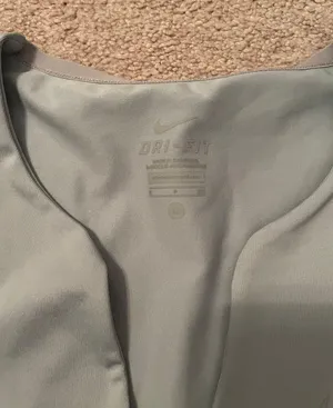 Nike Short Sleeve Shirt thumbnail 2