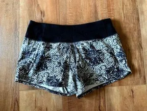Lululemon Speed Up Shorts Size 4 thumbnail 1