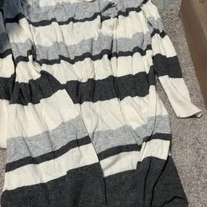 Loft medium long cardigan‎ thumbnail 3