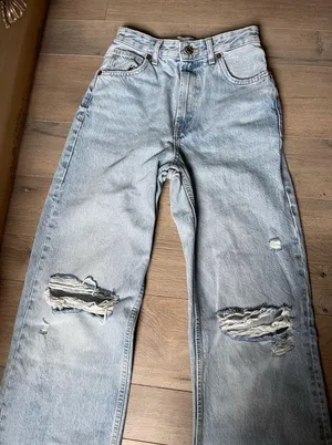 ZARA wide leg high waisted distressed light wash denim jeans thumbnail 5
