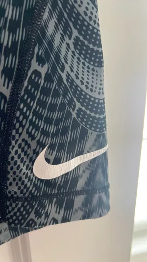 Nike pros thumbnail 4
