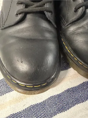 Dr. Martens Women’s 5 Black Leather 1460 Lace Up Combat Boots AirWair thumbnail 5