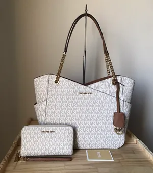 Michael Kors Set thumbnail 1