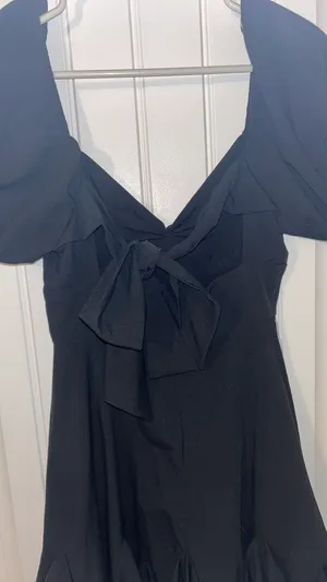 Black dress thumbnail 2