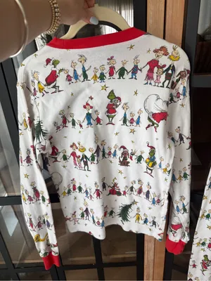 Pottery Barn Kids Dr. Seuss The Grinch Adult Organic Cotton Pajama Set Christmas thumbnail 5