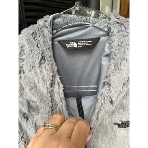 The North Face Women's Furlander full zip closure grey women's M thumbnail 3