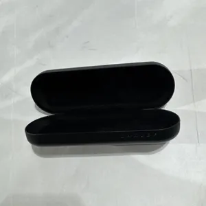 Oakley Black Hard Flip Top Case for Glasses/Sunglasses Unisex thumbnail 5