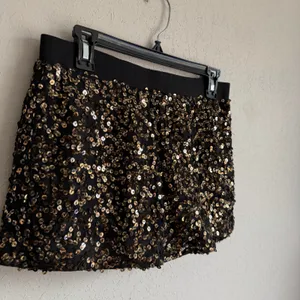 NWT Authentic Icon Festival Girl Bronze Sequin Short Womens M Sparkle Concert thumbnail 2