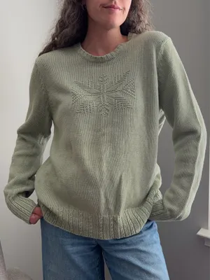 Vintage Van Heusen Green Snowflake Sweater thumbnail 1