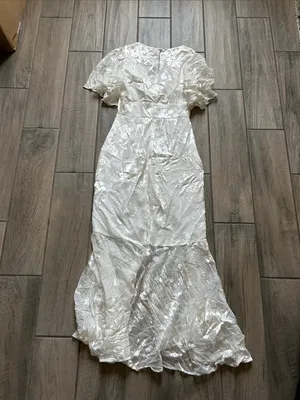 Astr Cream Floral Jacquard Maxi Dress thumbnail 4