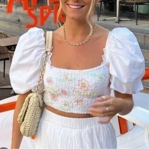 Zara Crop Top thumbnail 1