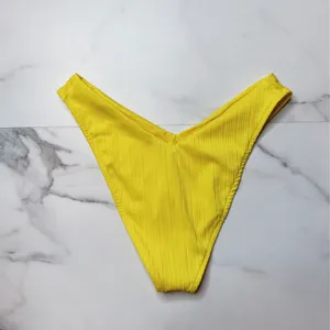 NWT Frankies Bikinis Set thumbnail 4
