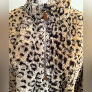 Pink Lily Faux Fur Leopard Print Quarter Zip Pullover (Oversized) thumbnail 4