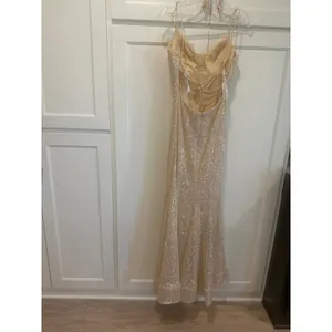 Sherri Hill Sequin Gown Gold Formal Prom Evening Dress Open Back Slit Size 8 thumbnail 4