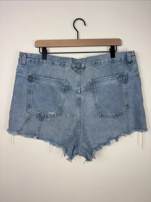 Free People We The Free Now Or Never Denim Shorts Women’s Size 33 Distressed thumbnail 5