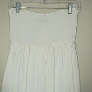 Petal + Pup Size Medium White Smocked Strapless Maxi Dress Tiered Ruffle Beach thumbnail 6