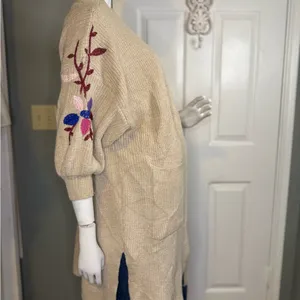 Knitted Long Cardigan Sweater Embroidered Flowers Chunky Size large. thumbnail 7