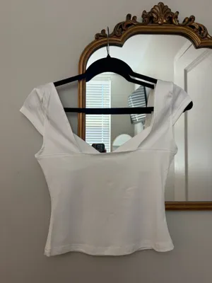 White top Size XS thumbnail 2