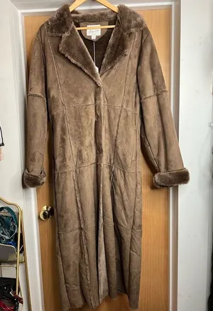 Anna Lipsa Brown Faux Suede Coat-Faux Fur Collar&Cuffs.Size:Large (fits like M) thumbnail 1