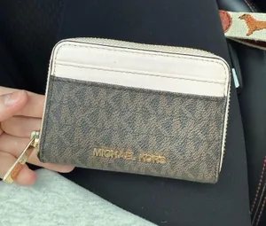 Michael Kors Wallet Leather thumbnail 1