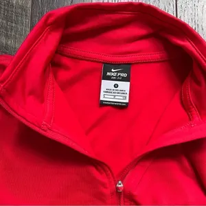 Nike Pro Dri-Fit Long Sleeve 1/2 Zip Pullover Running Top Red Pattern Size Small thumbnail 2