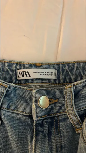 Zara jeans  thumbnail 3