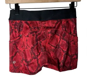 Lululemon What The Sport Shorts 4 Ziggy Snake Red Tide Cranberry‎ thumbnail 1