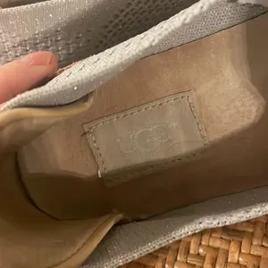 Ugg Sammy grey metallic loafer flats size 9.5 thumbnail 7