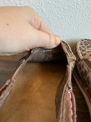 Ariat Women’s Cruiser Leopard Suede Shoes thumbnail 6