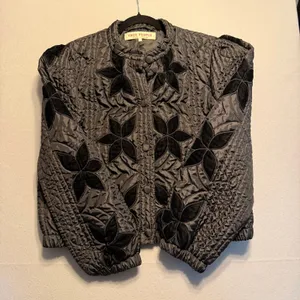 Free People Quinn Quilted Jacket Velvet Floral Applique Jacket Black Women Sz L thumbnail 9