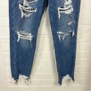 American Eagle Distressed Highest Rise Mom Jeans Size 10 thumbnail 6