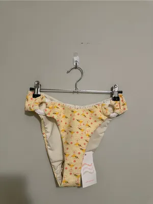 Dippin Daisy’s Lotus Bandeau Top and Taya Cheeky Bottom in Martini Yellow - NWT thumbnail 10