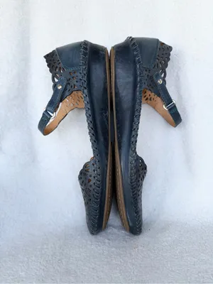 Pikolinos Puerto Vallarta Perforated Leather Mary Jane Flats Navy EU 40 / US 9.5 thumbnail 6